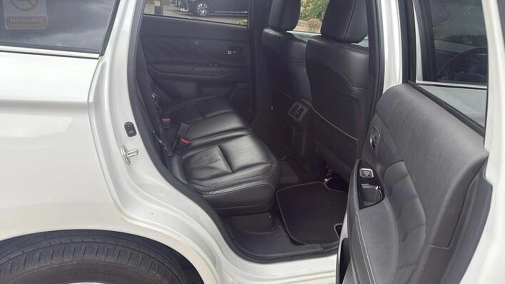 Mitsubishi Outlander Outlander 4h PHEV CVT