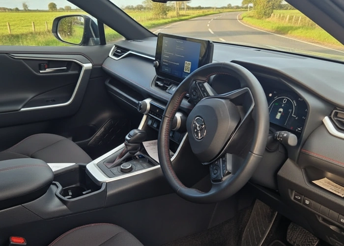 Toyota-RAV4-Rent to buy
