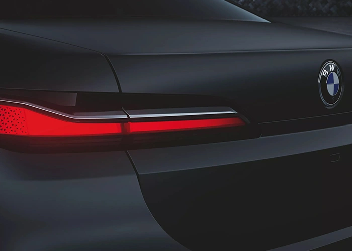 BMW i7 eDrive50 Excellence (G70)-rent to buy-V1 (4)
