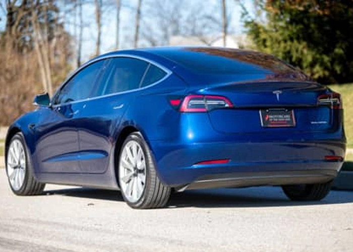 Tesla Model 3 Long Range AWD